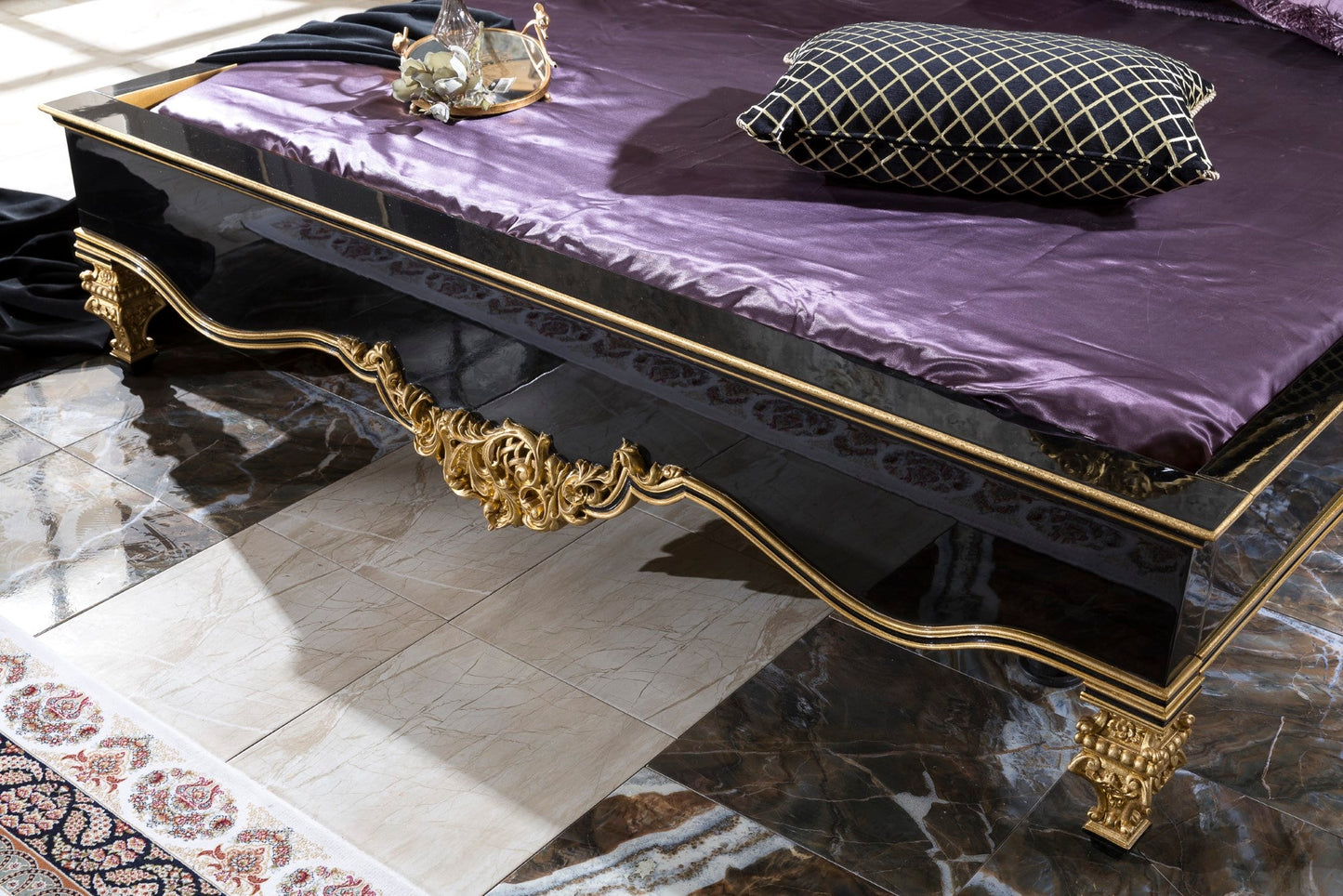 Karvella Bedroom Set
