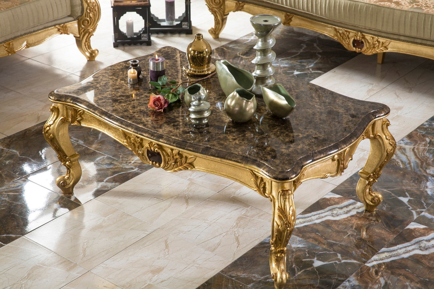Benvira Sofa Set