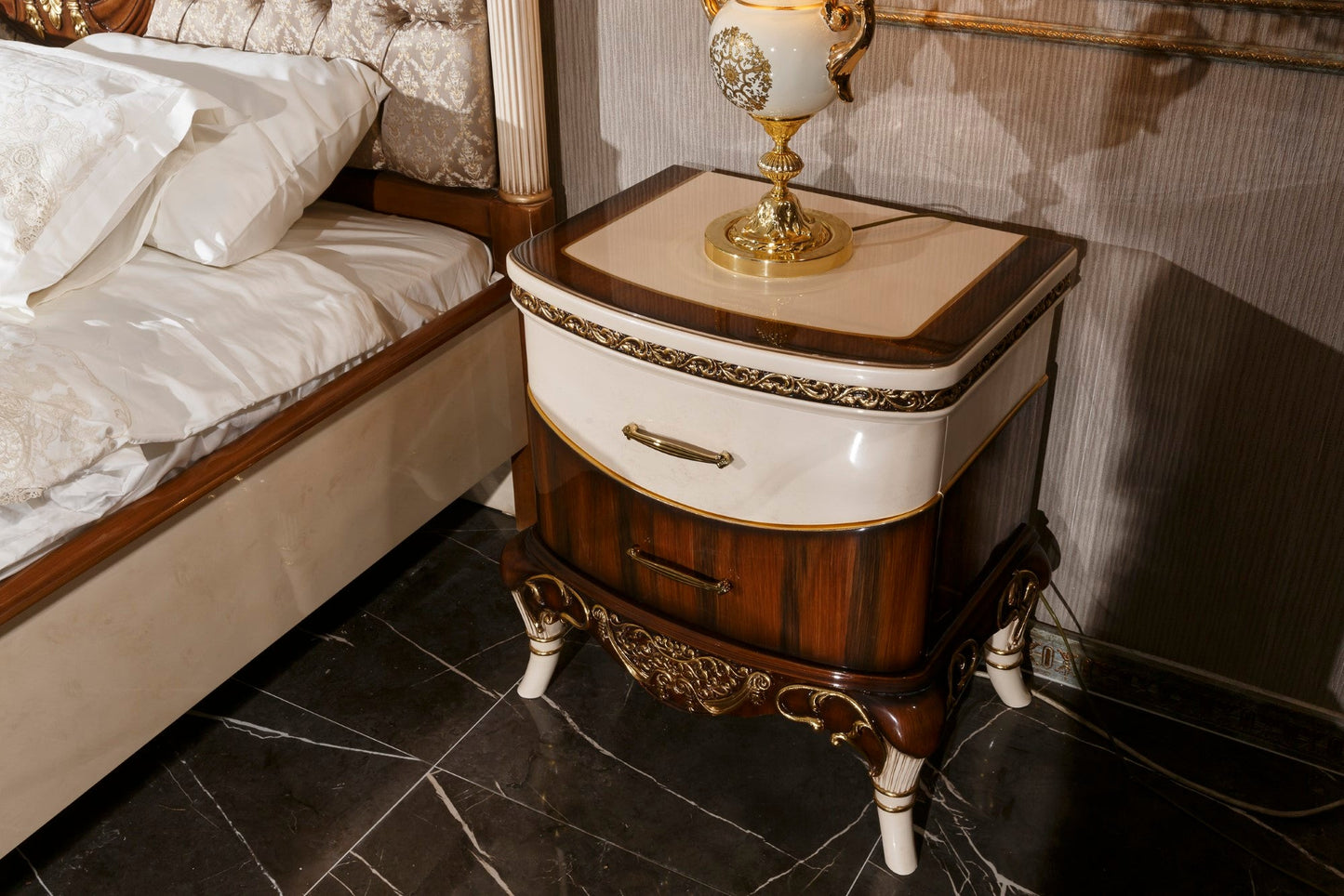 Lirenza Bedroom Set