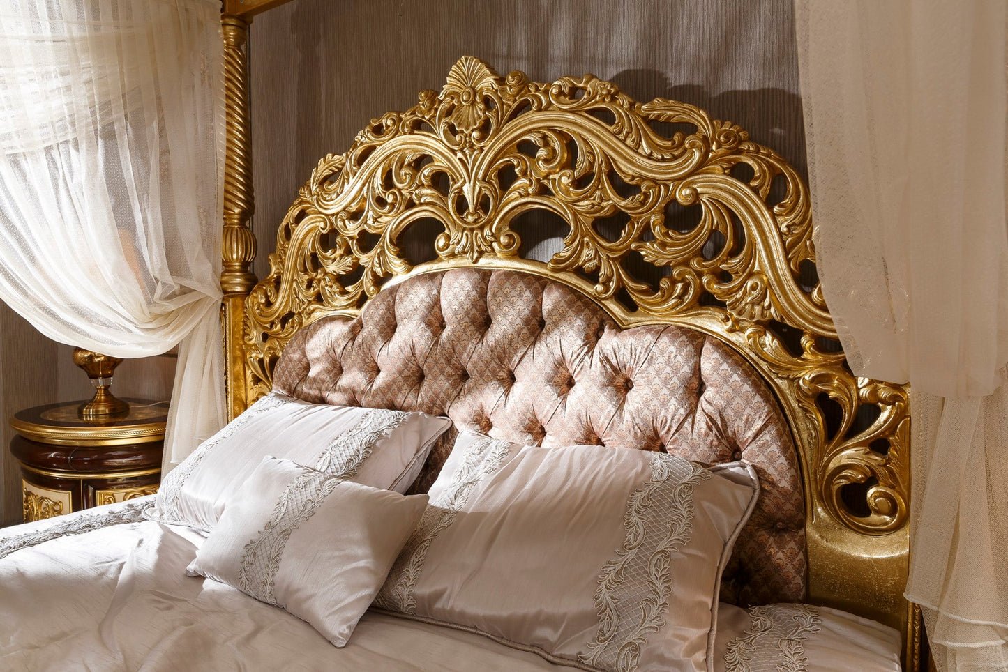 Navira Bedroom Set