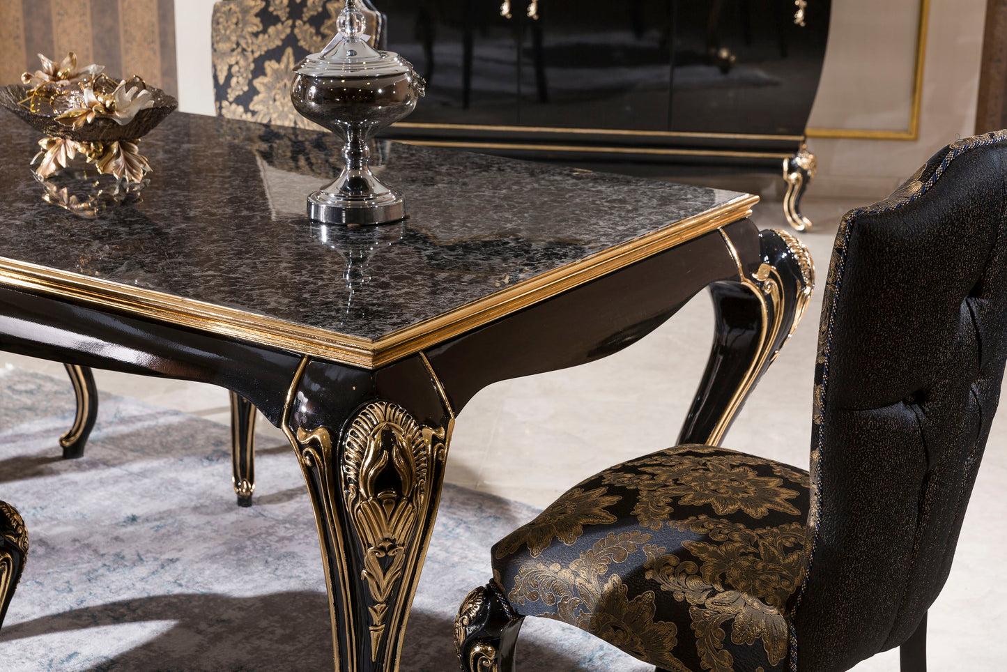Baleron Dining Room Set
