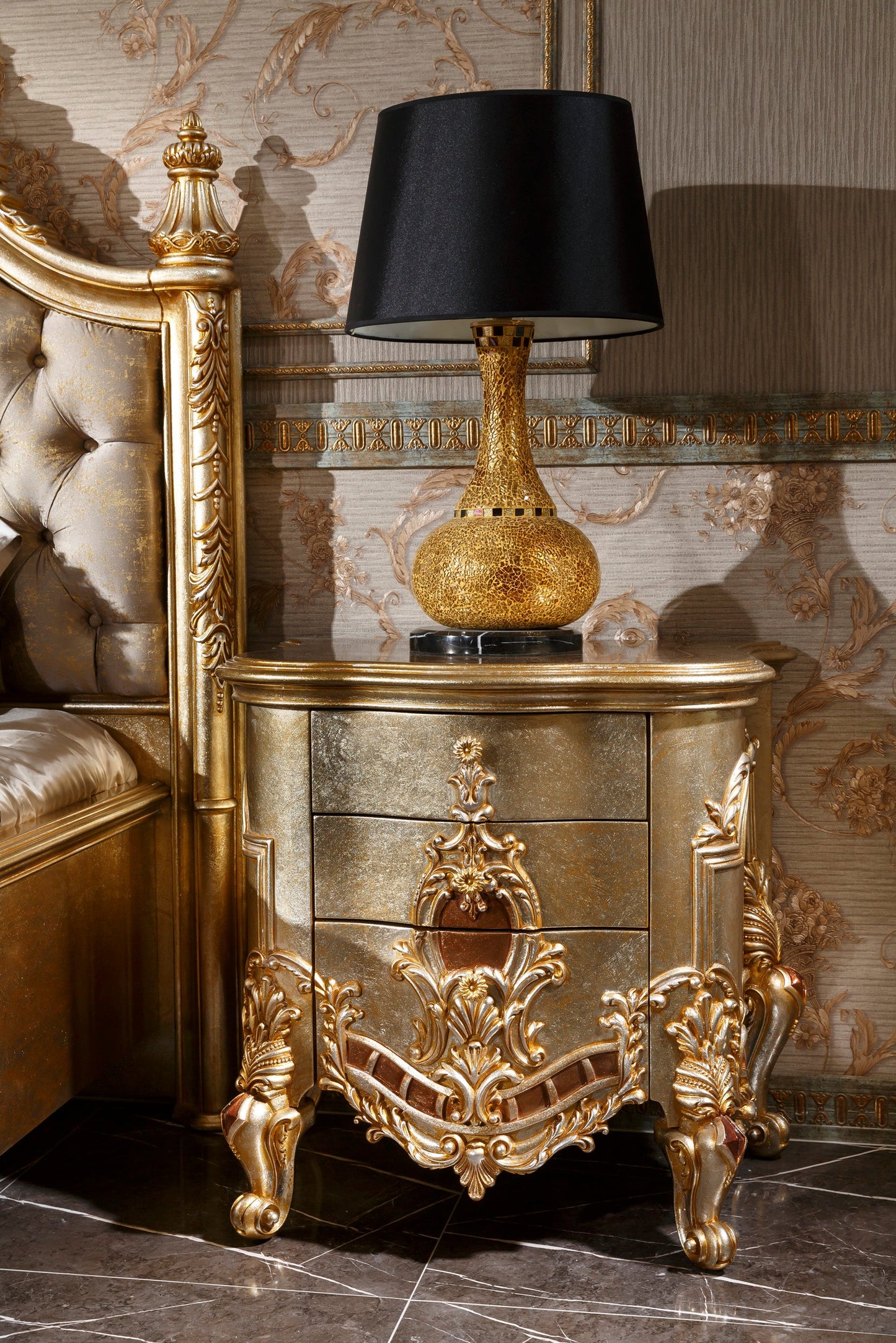 Lorelva Bedroom Set