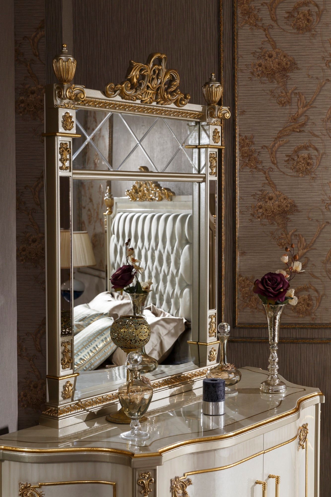 Larina Bedroom Set