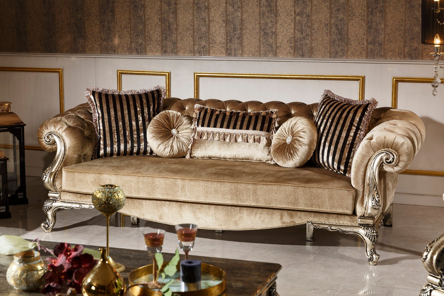 Erelis Sofa Set