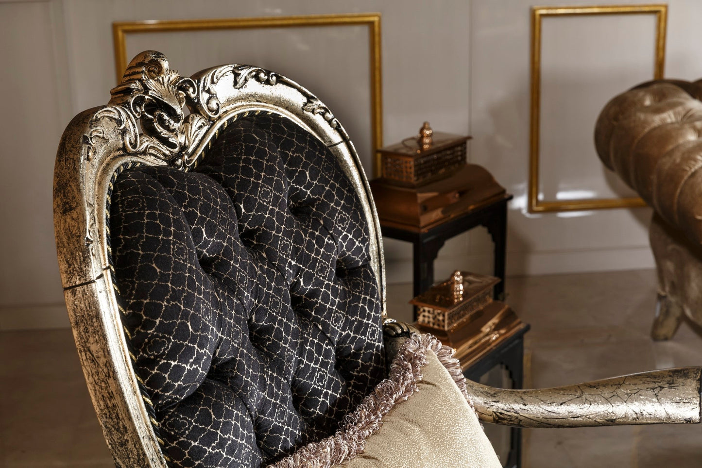 Erelis Sofa Set