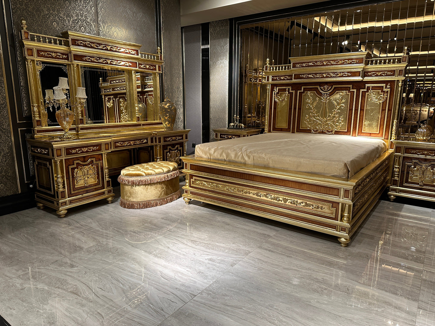 Ivoris Bedroom Set