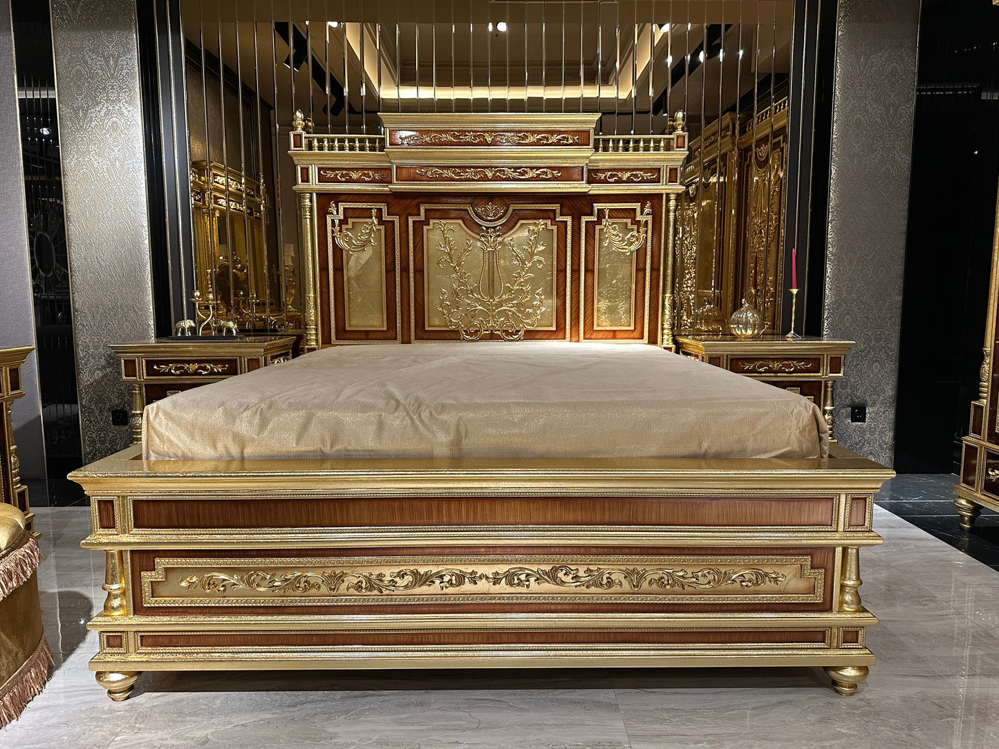 Ivoris Bedroom Set