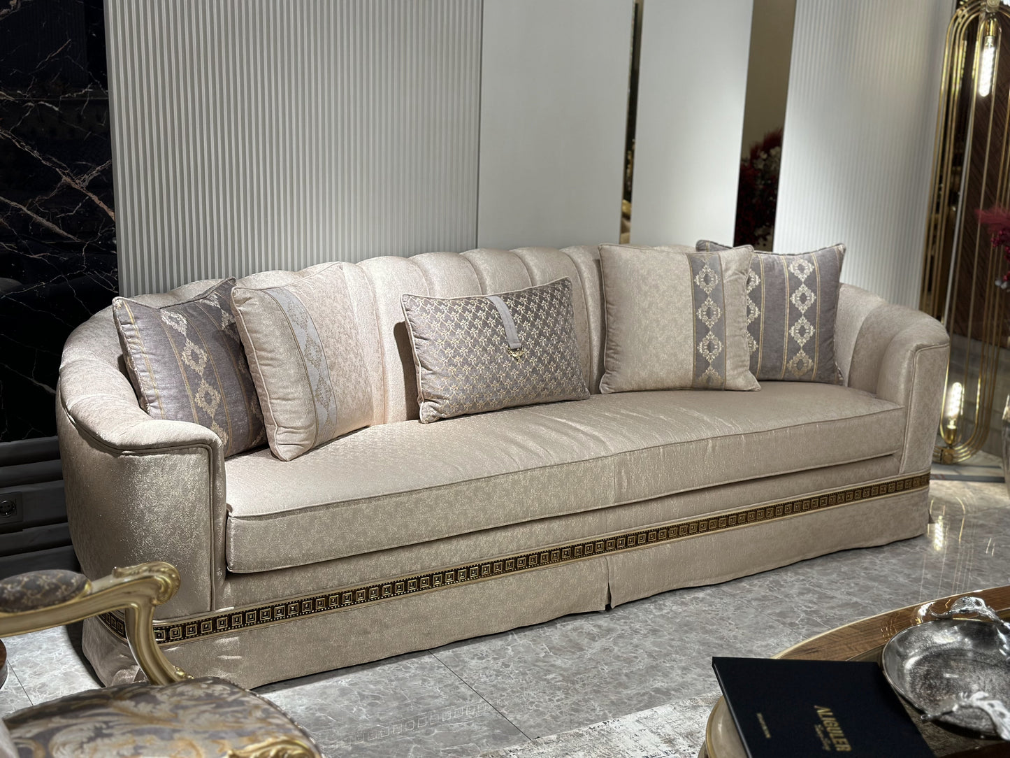 Brivana Sofa Set