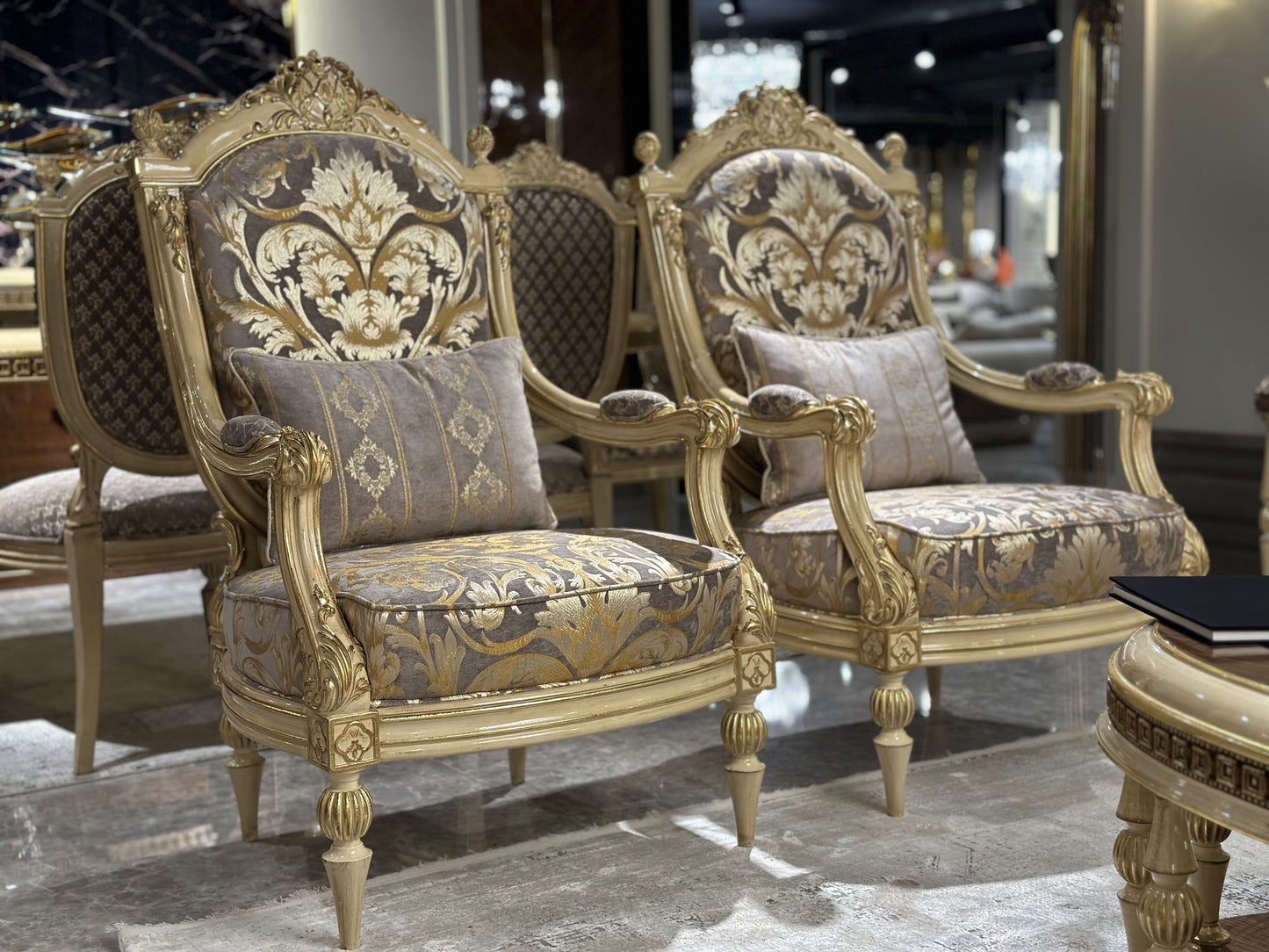Brivana Sofa Set