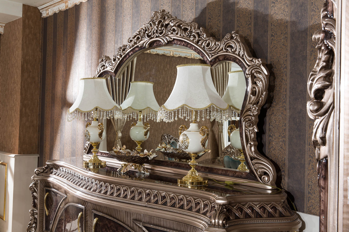 Altheon Dining Room Set