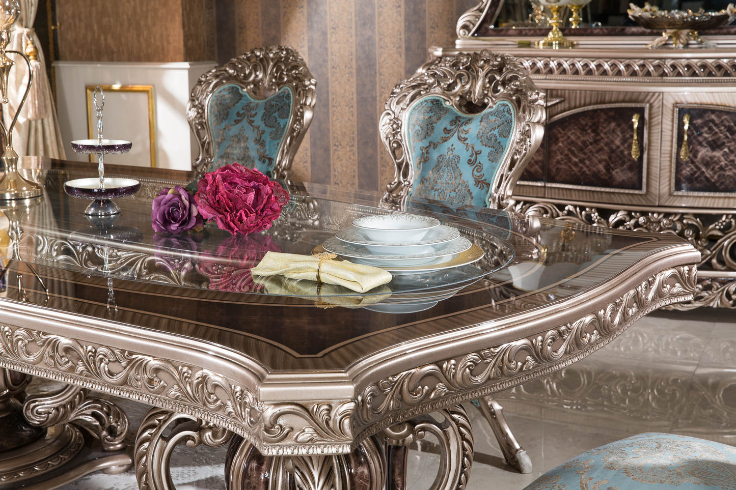 Altheon Dining Room Set