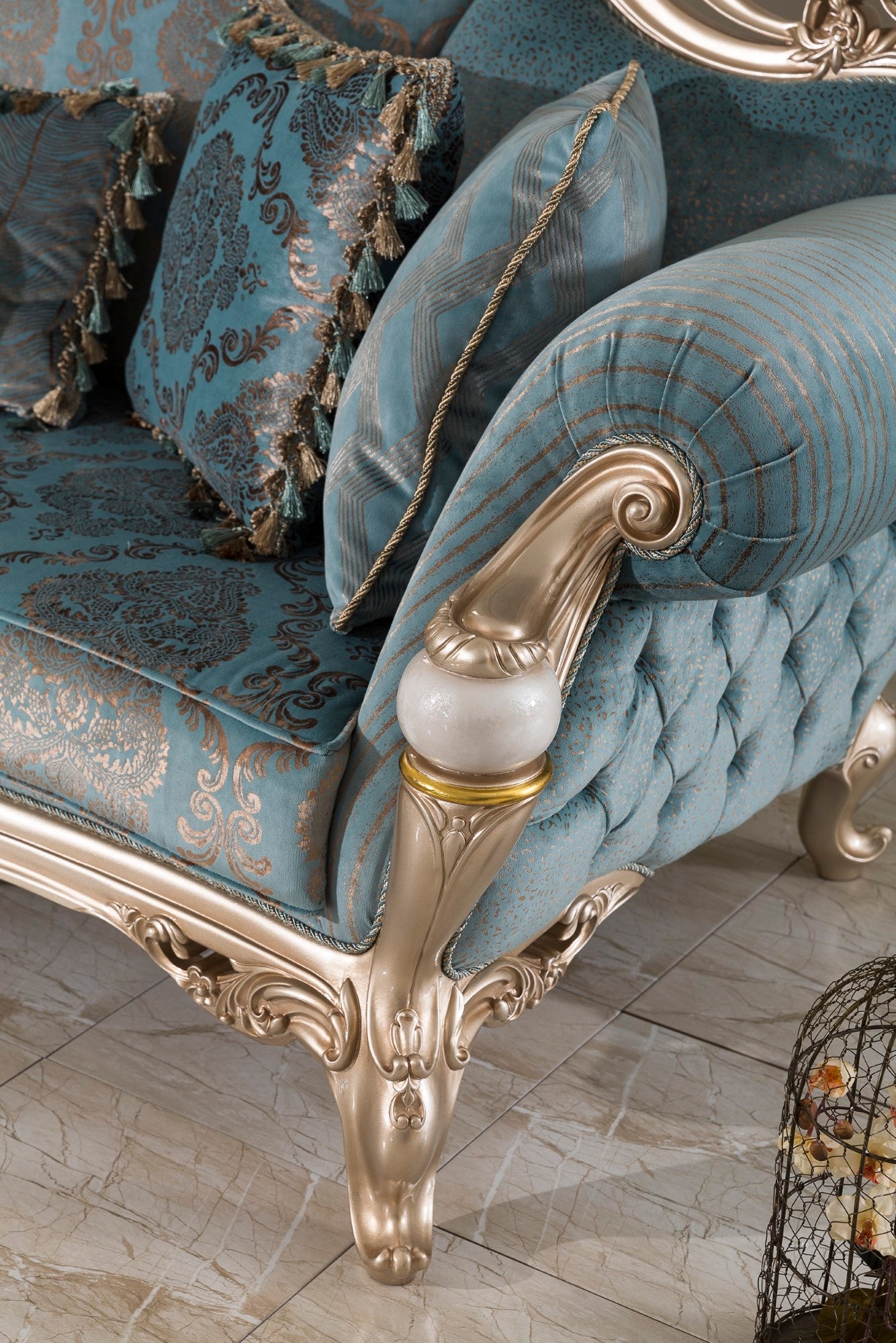 Corvella Sofa Set