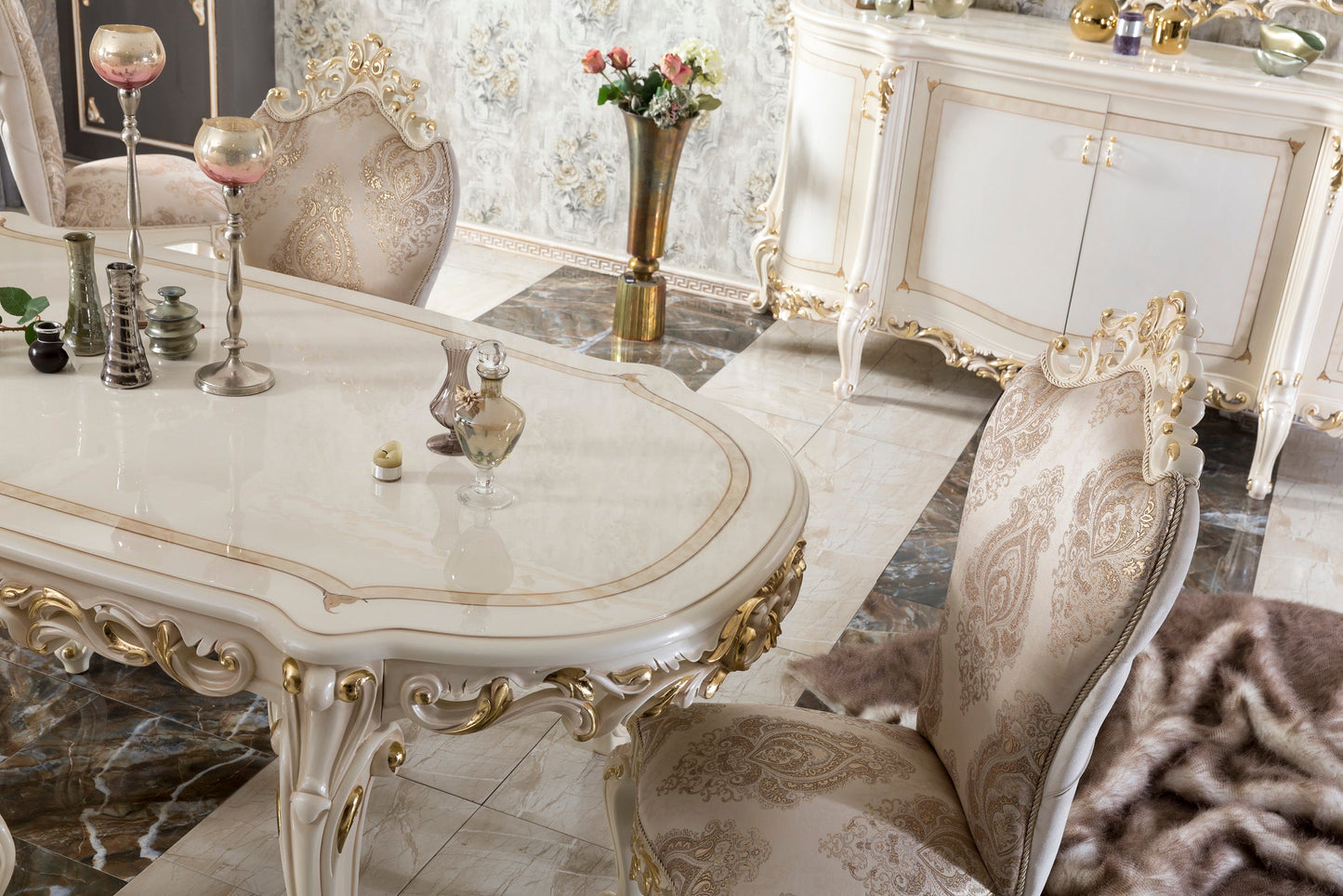 Barlion Dining Room Set