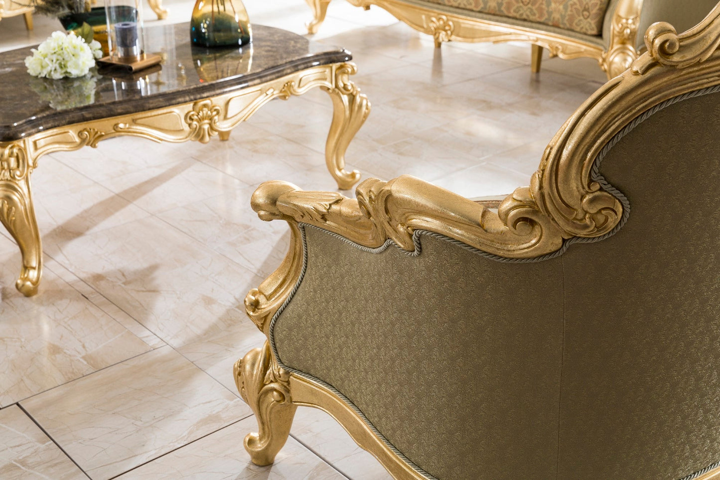 Dravena Sofa Set