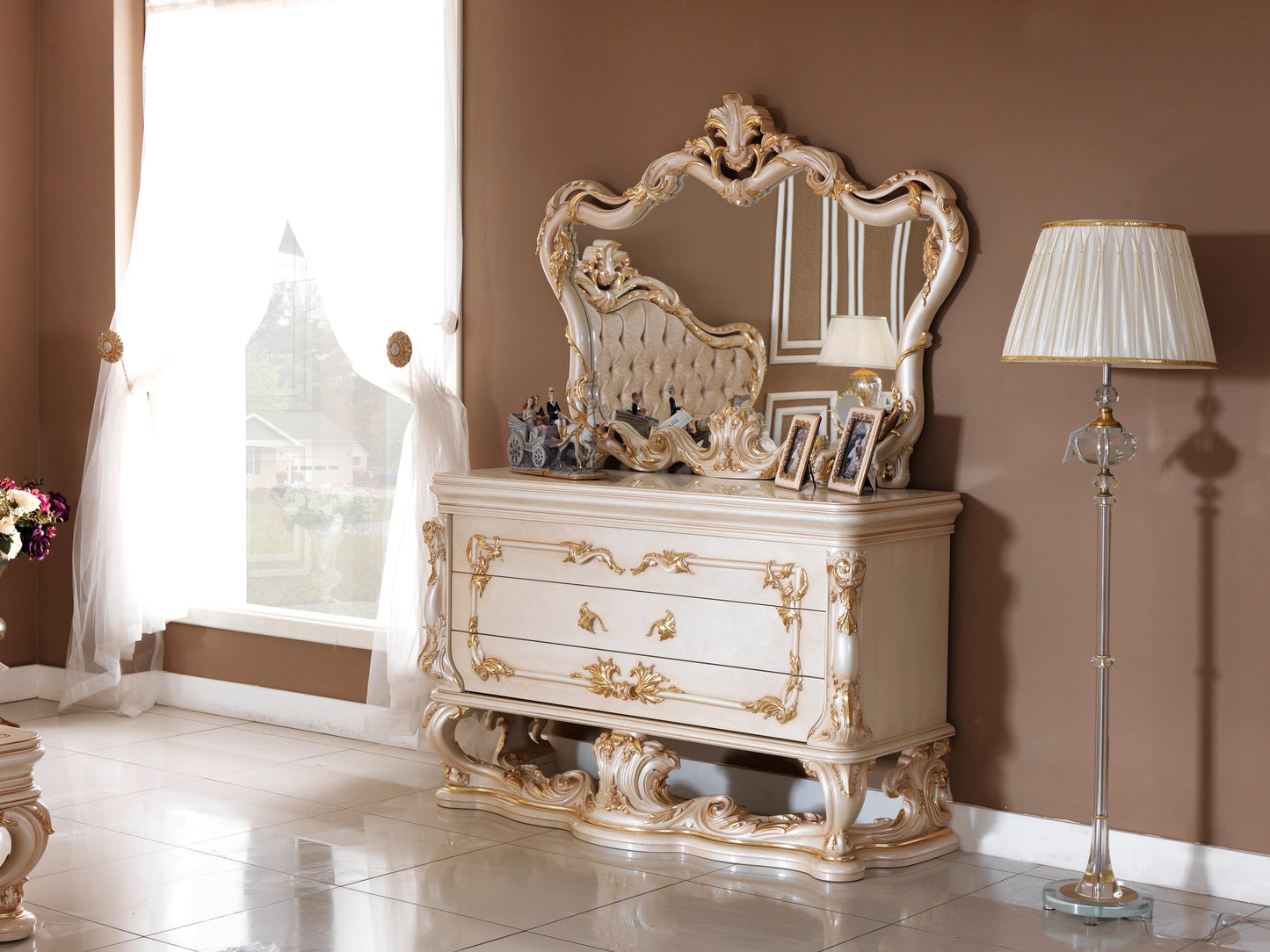 Korlina Bedroom Set