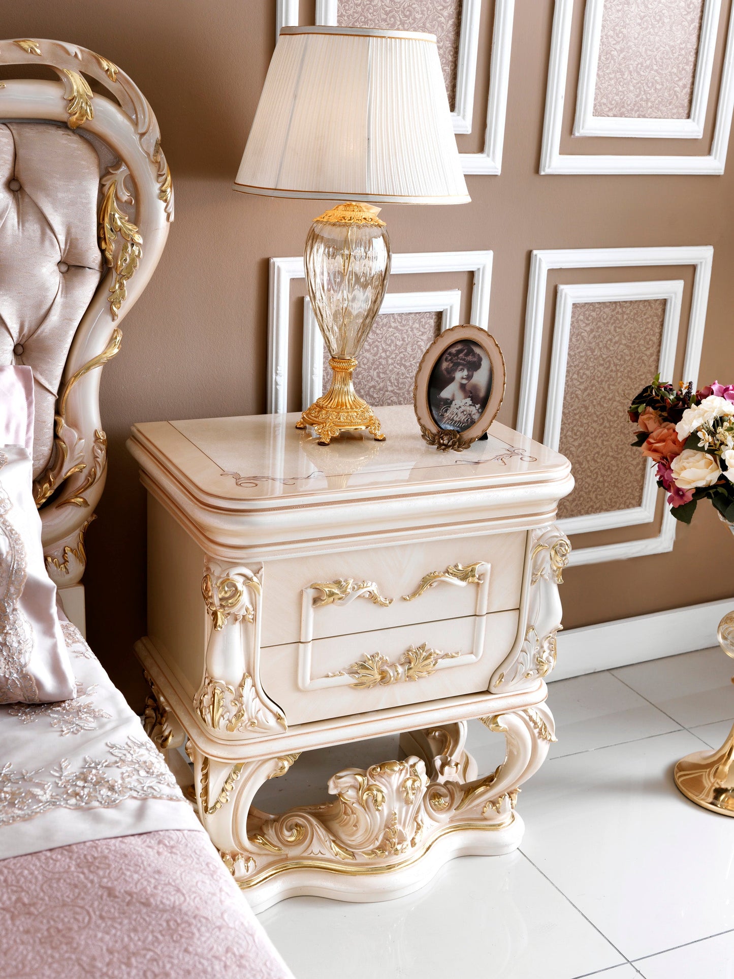 Korlina Bedroom Set