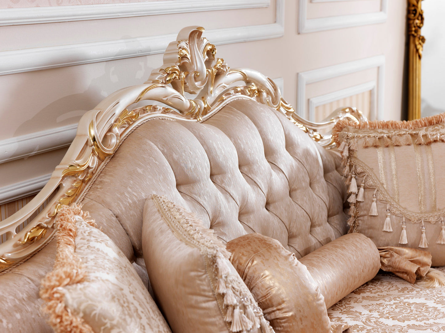 Arelia Sofa Set