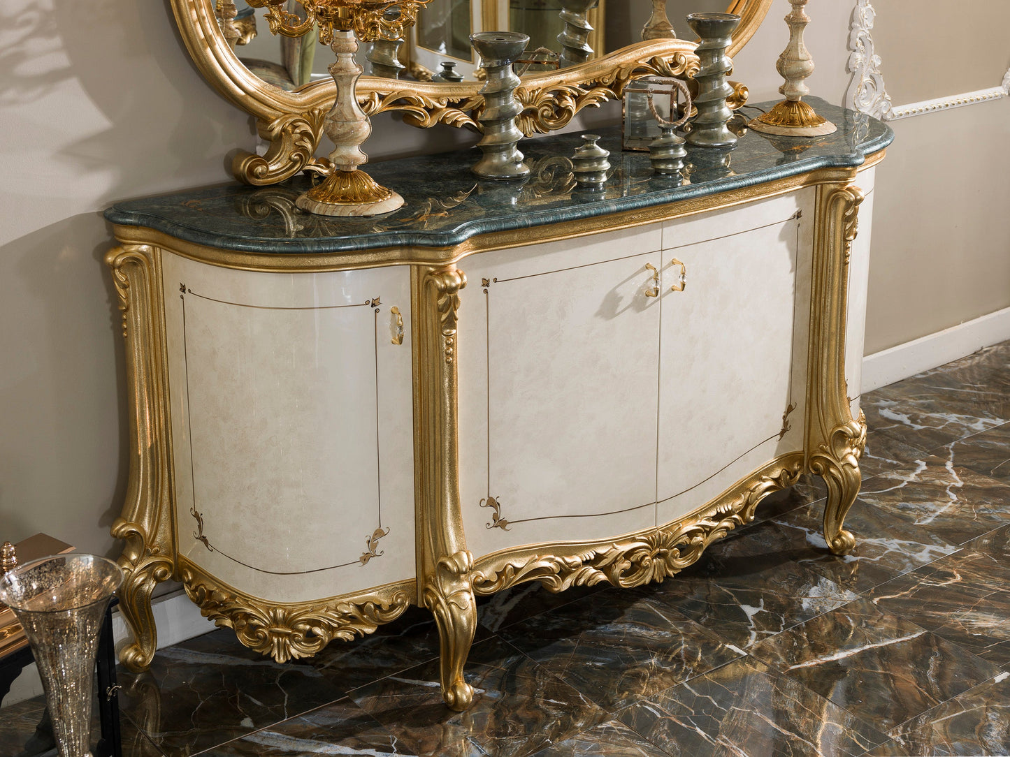 Brivana Dining Room Set