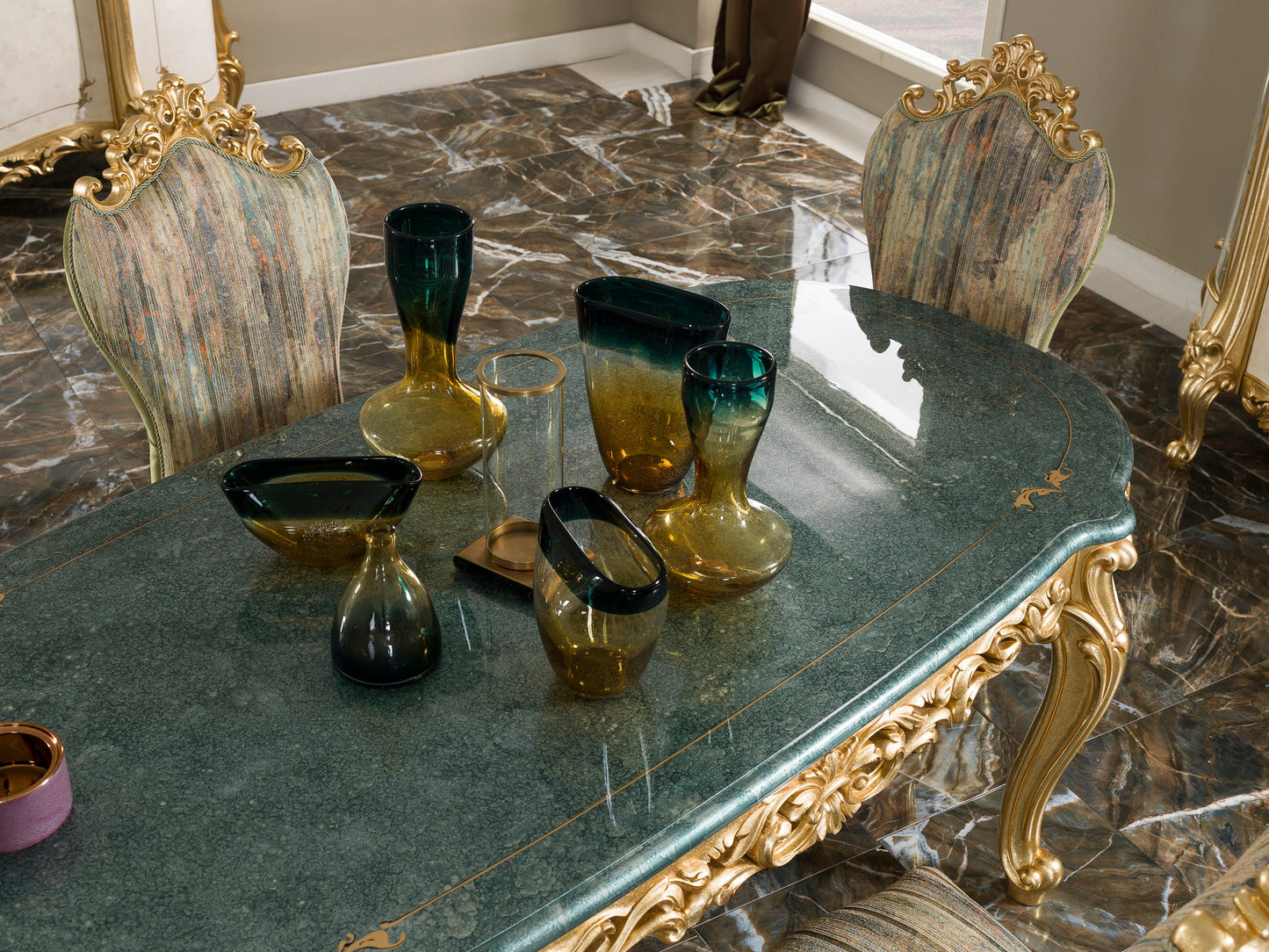 Brivana Dining Room Set