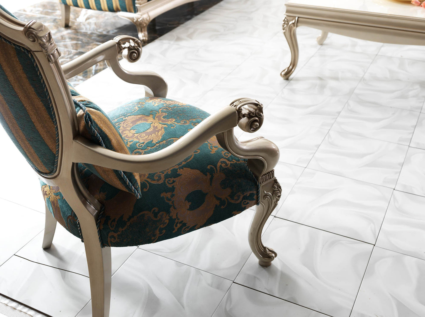 Dorvina Sofa Set