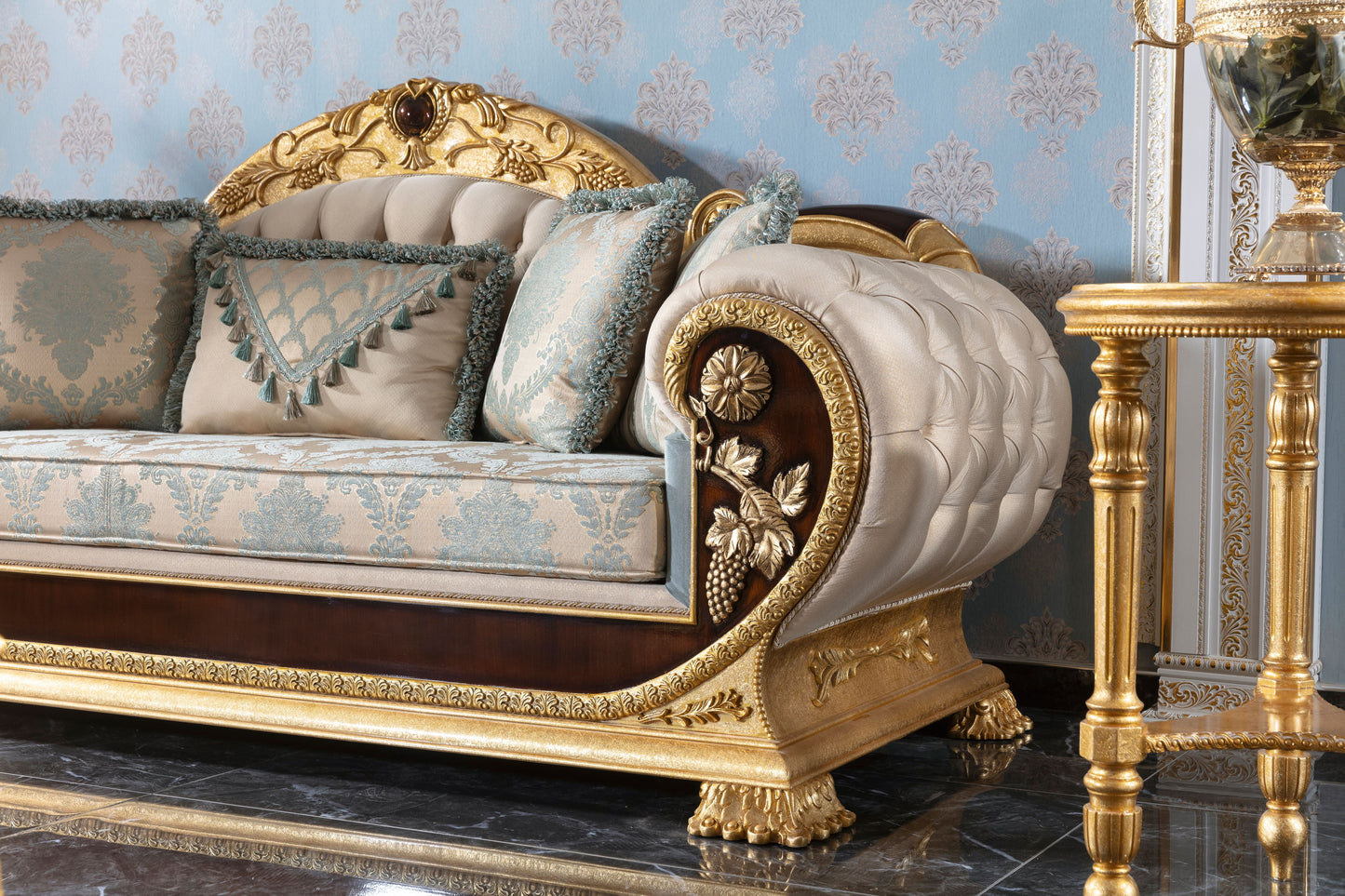 Ferelis Sofa Set