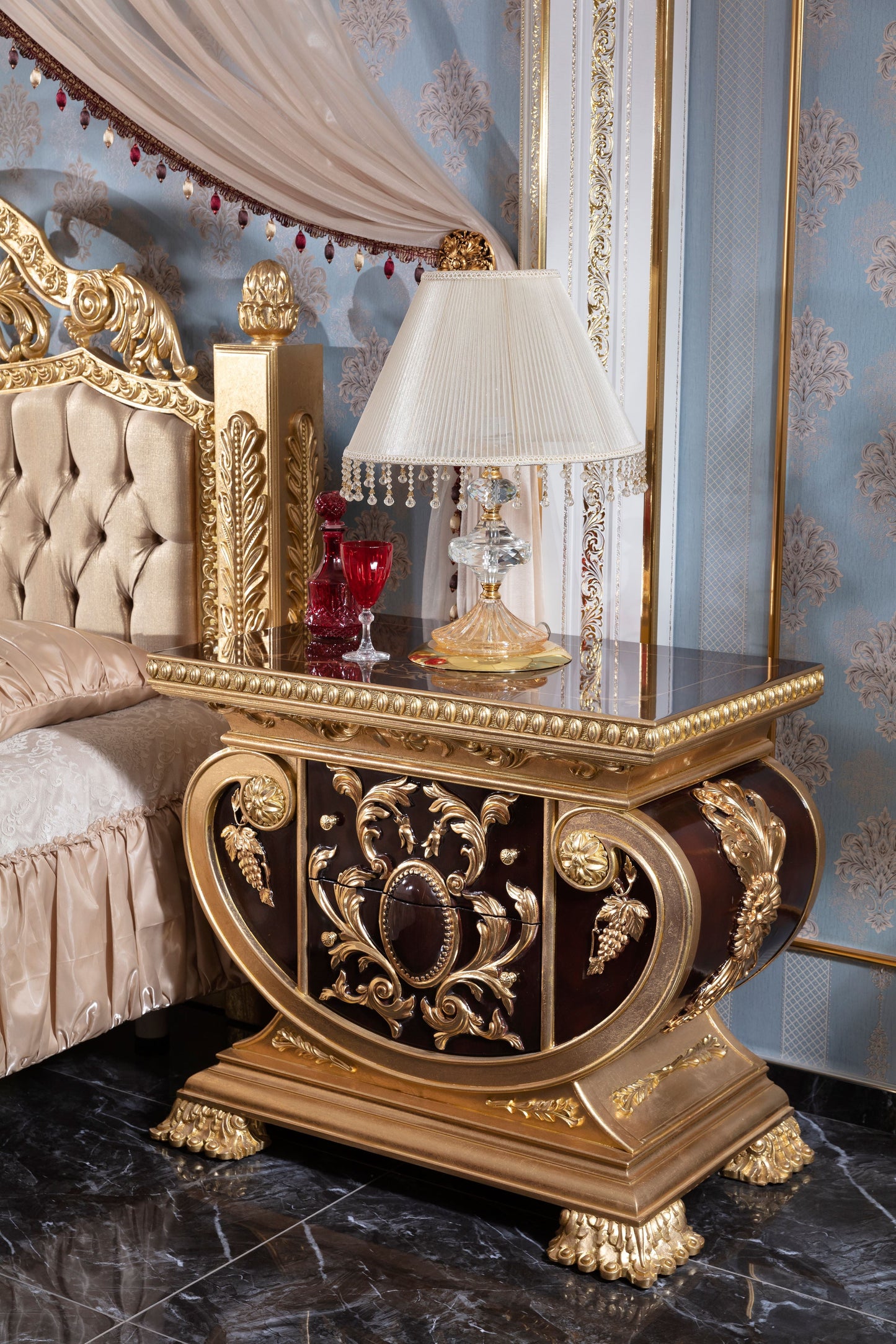 Noralis Bedroom Set
