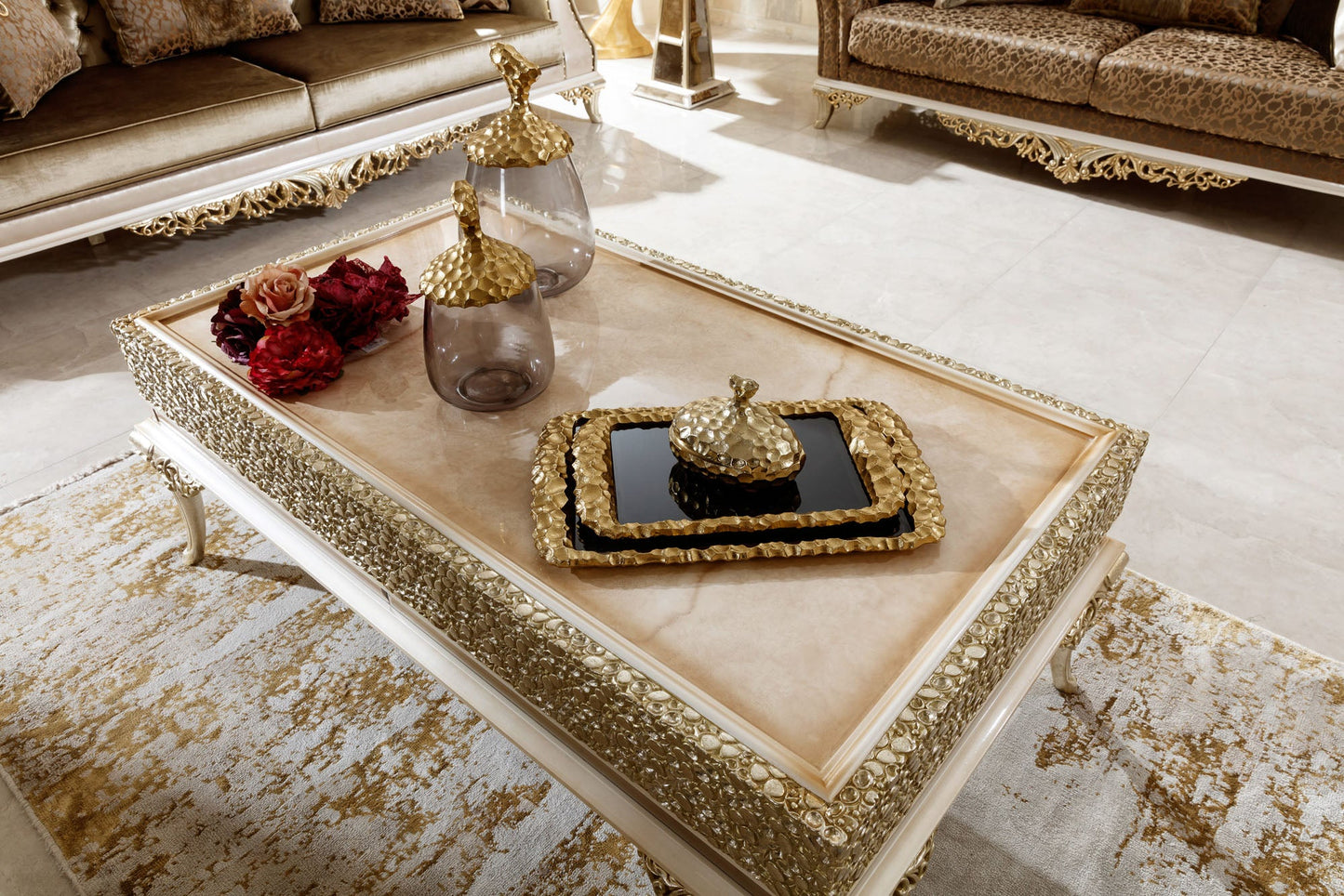 Davelle gold-beige Sofa Set