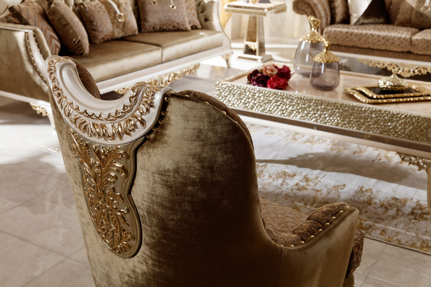 Davelle gold-beige Sofa Set