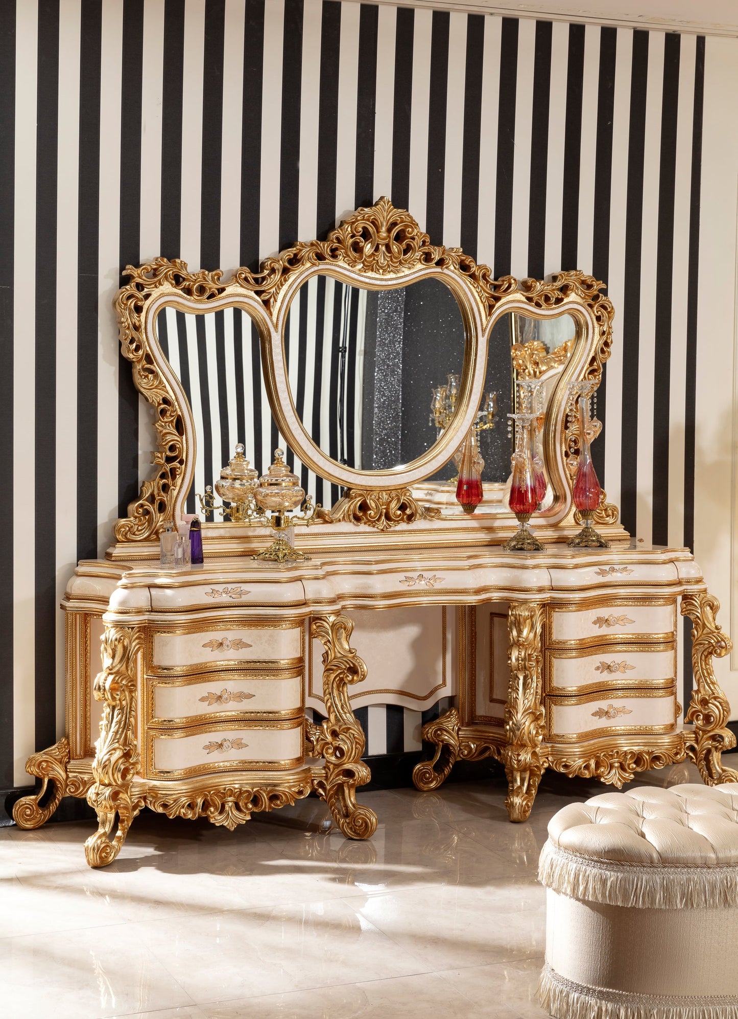 Kirelva Bedroom Set