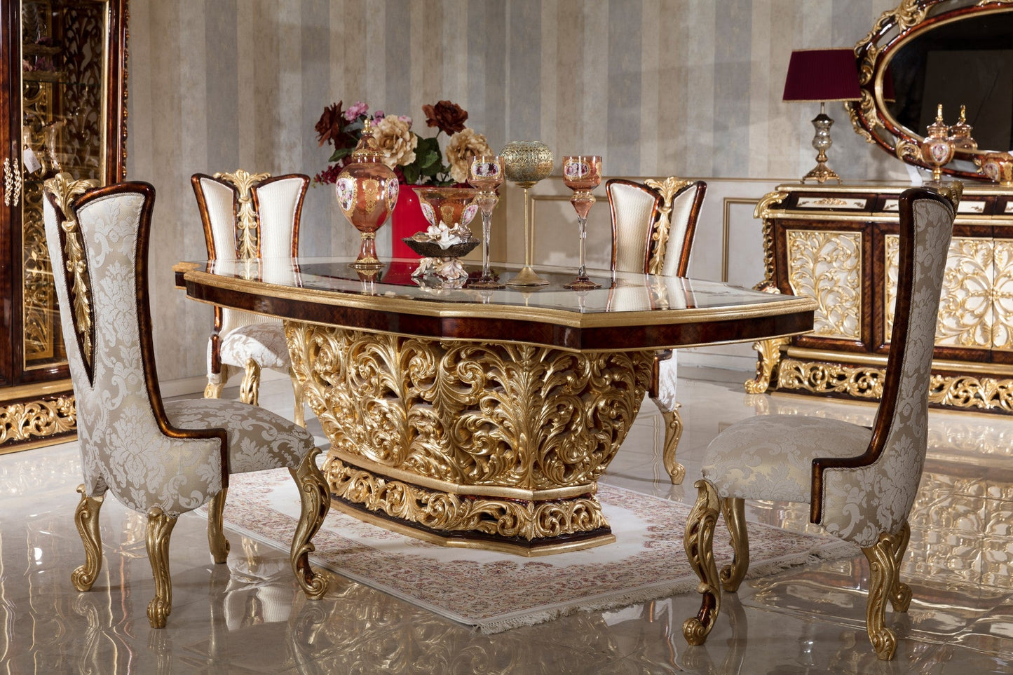 Alvera Dining Room Set