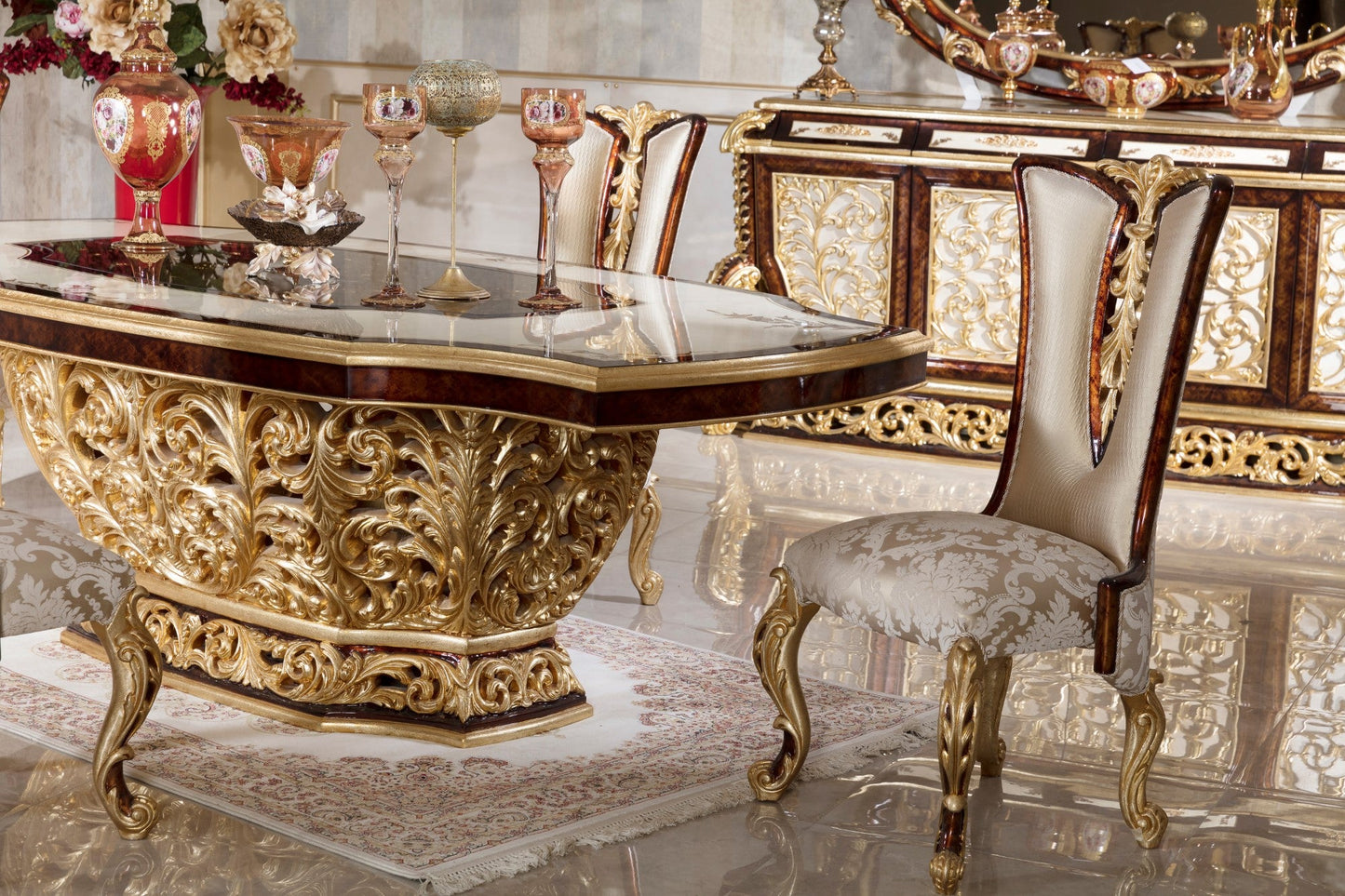 Alvera Dining Room Set