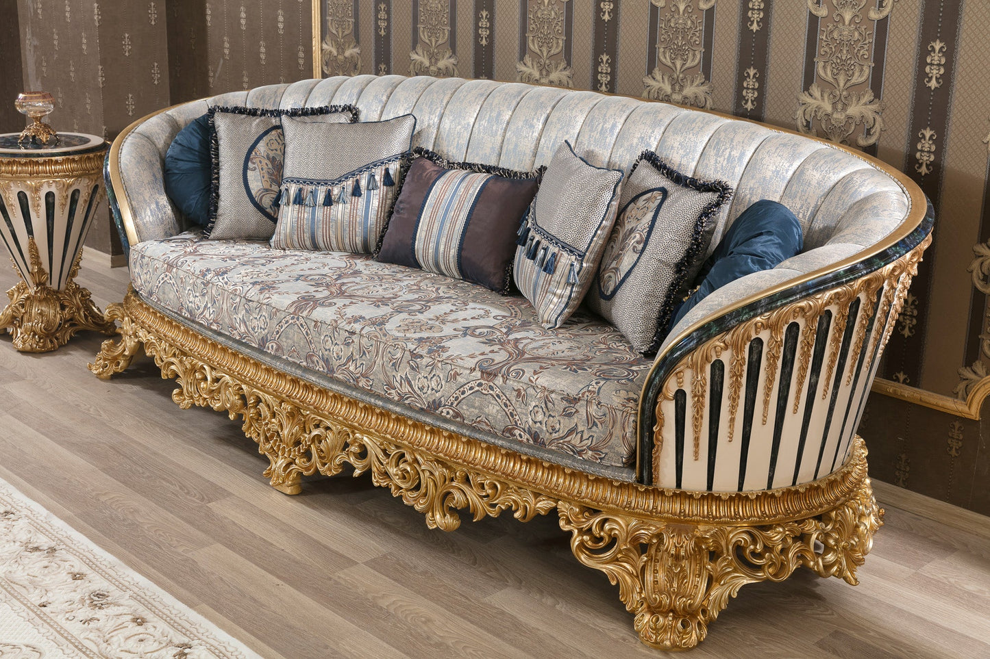 Iselva Sofa Set