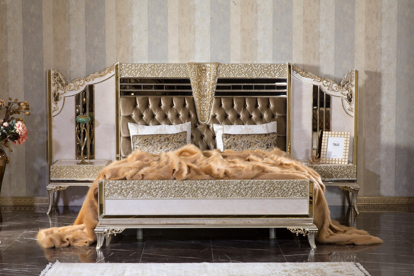 Mervona Bedroom Set