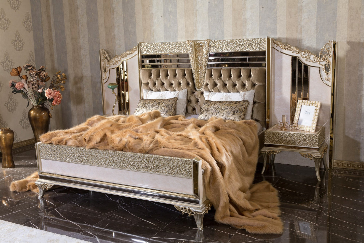 Mervona Bedroom Set