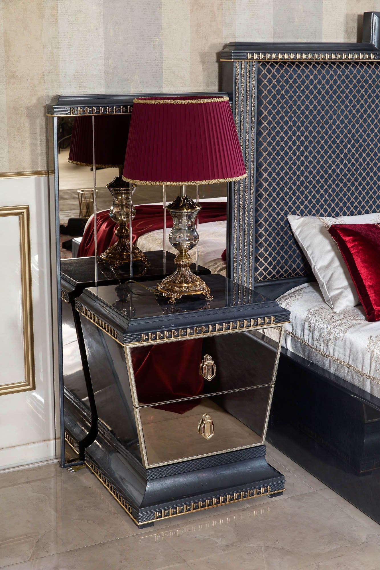 Marnel Bedroom Set