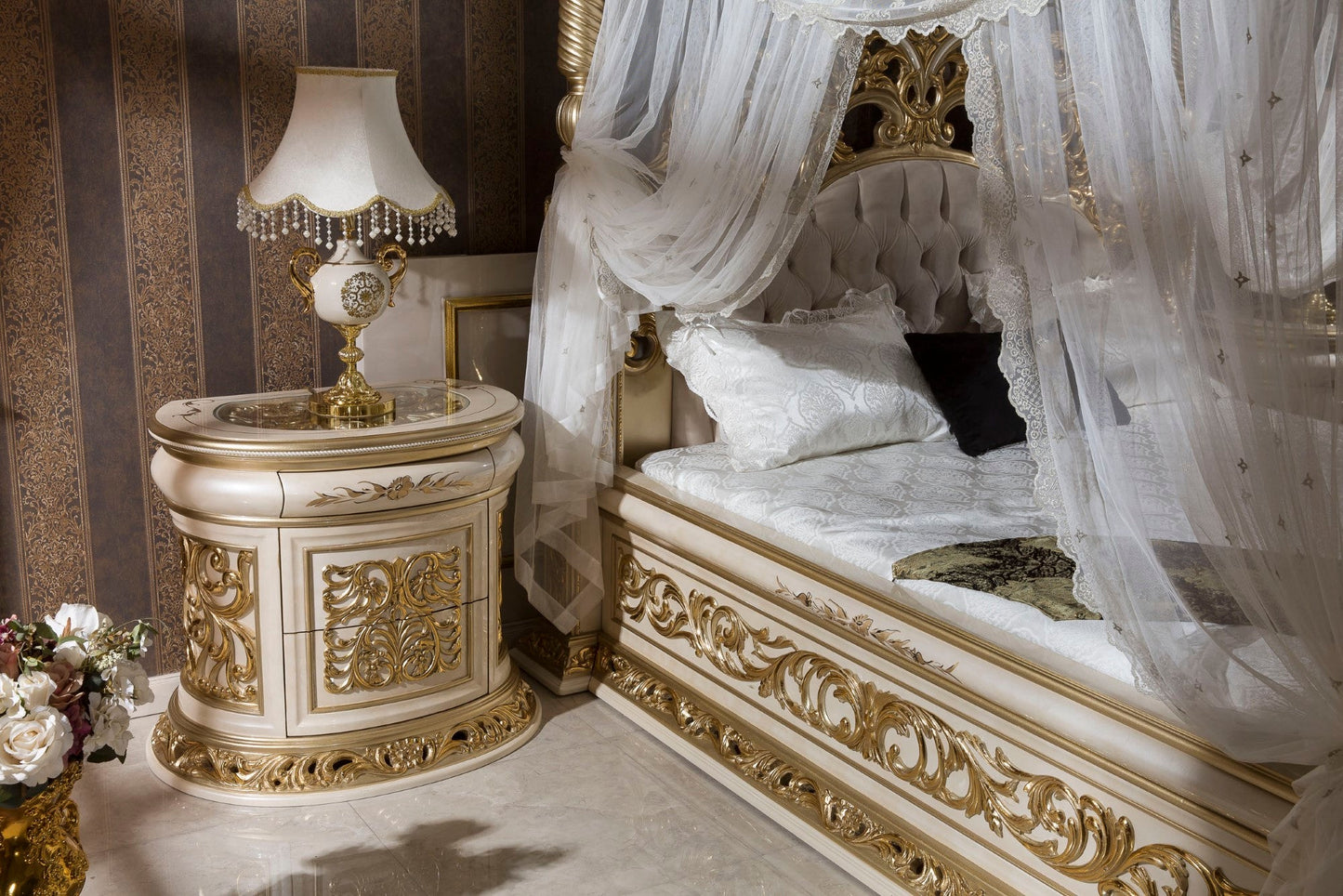 Menvira Bedroom Set