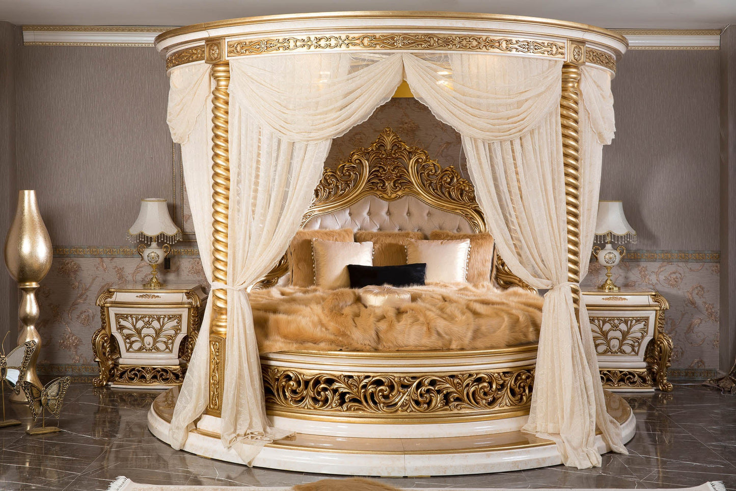 Izelva Bedroom Set
