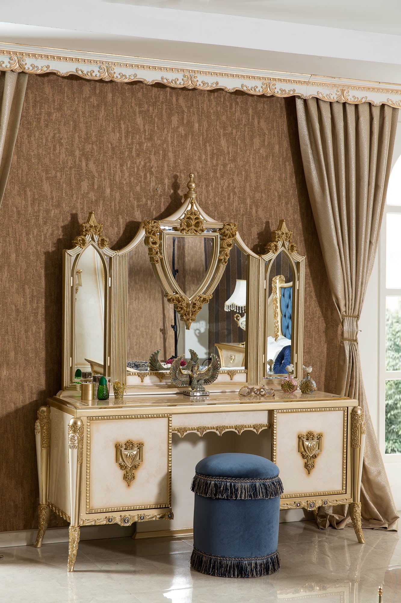 Lenvesaa Bedroom Set
