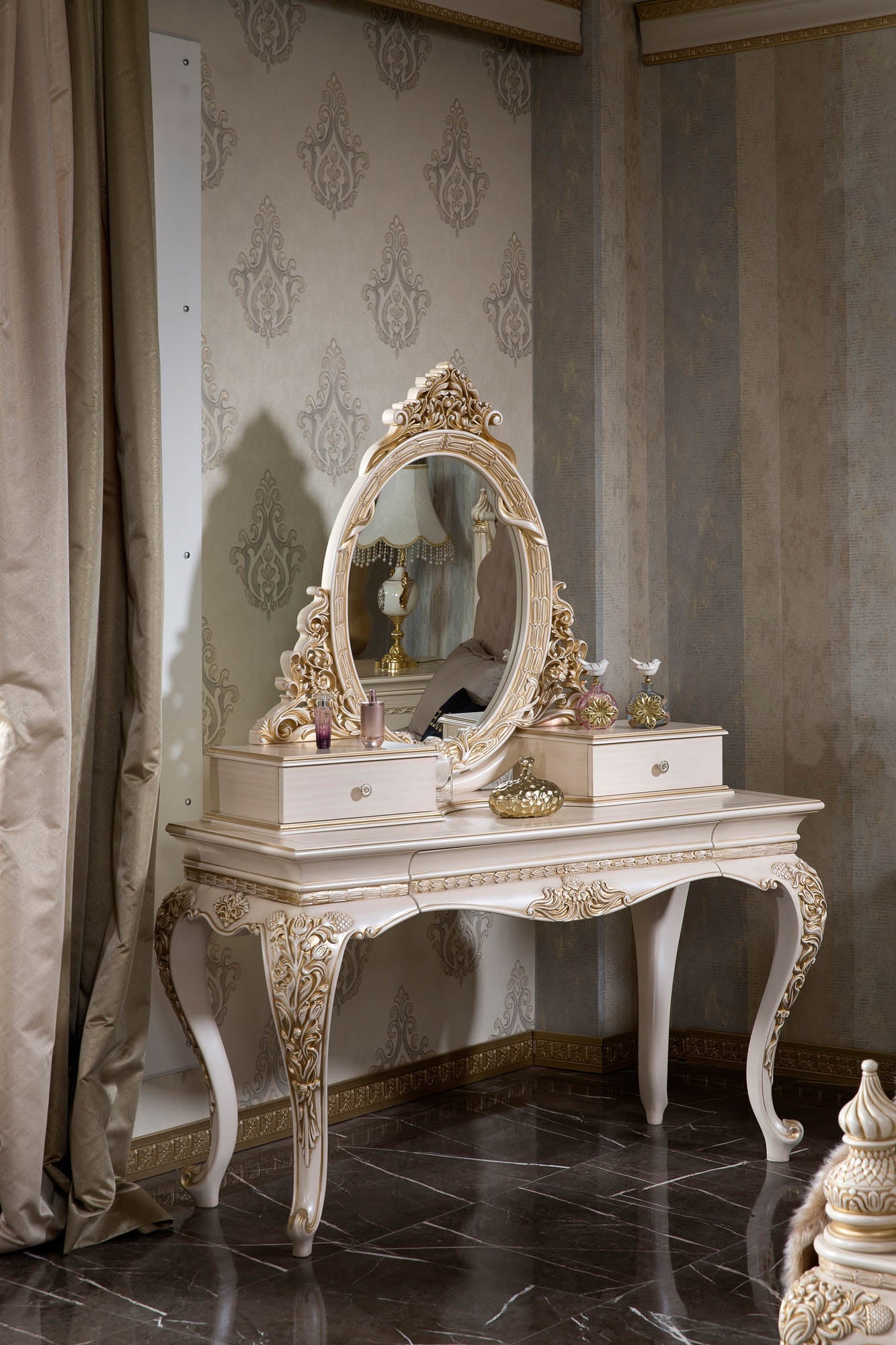 Kessira Bedroom Set