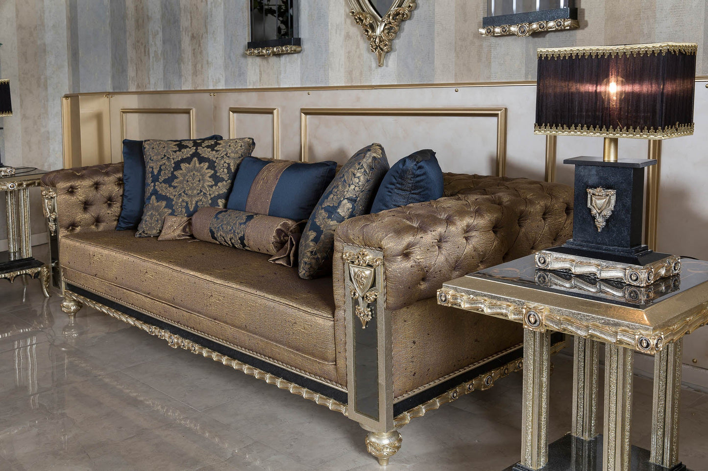 Cormelis Sofa Set