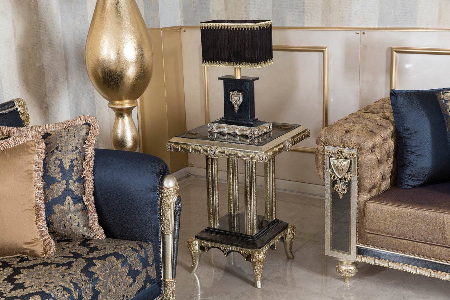 Cormelis Sofa Set