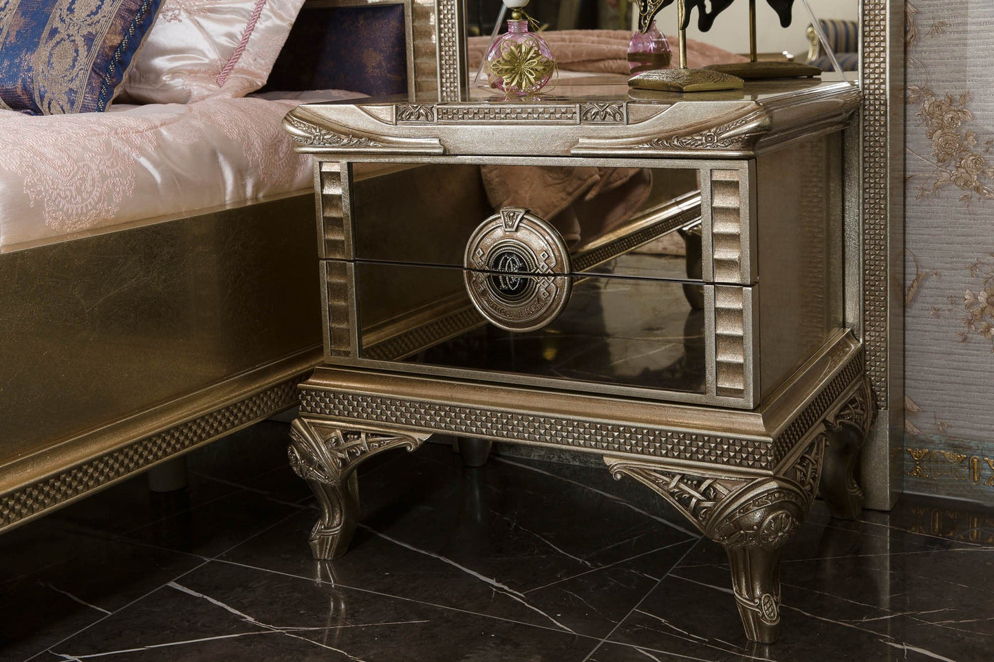 Iverna  Bedroom Set