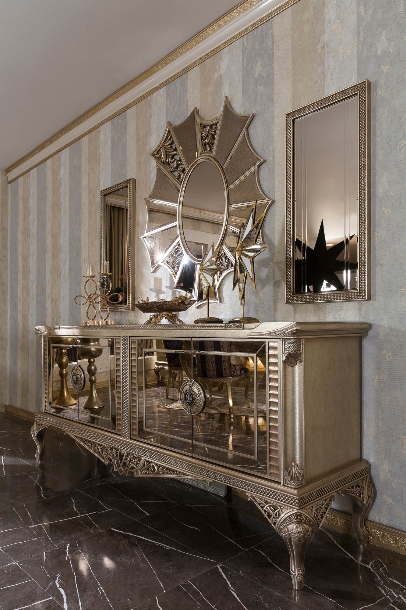 Luna Dining Room Set
