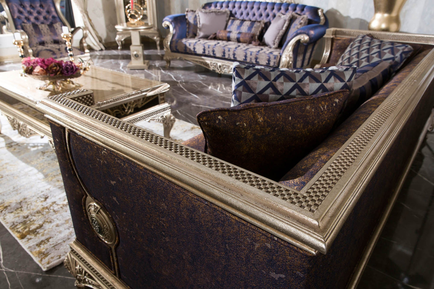 Lapis Sofa Set