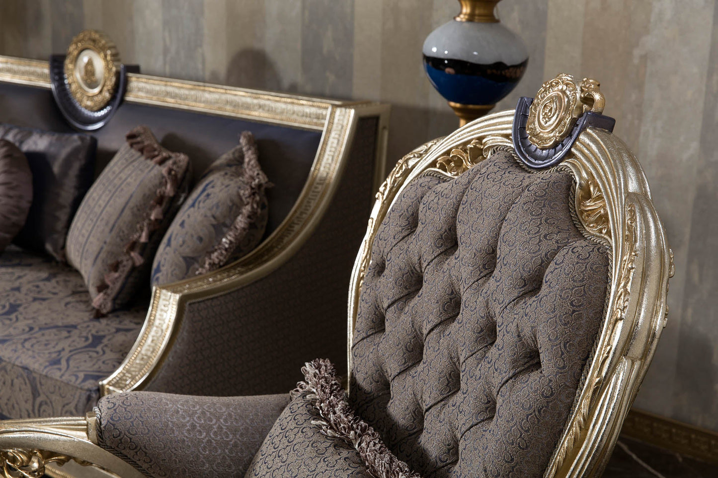 Esvion Sofa Set