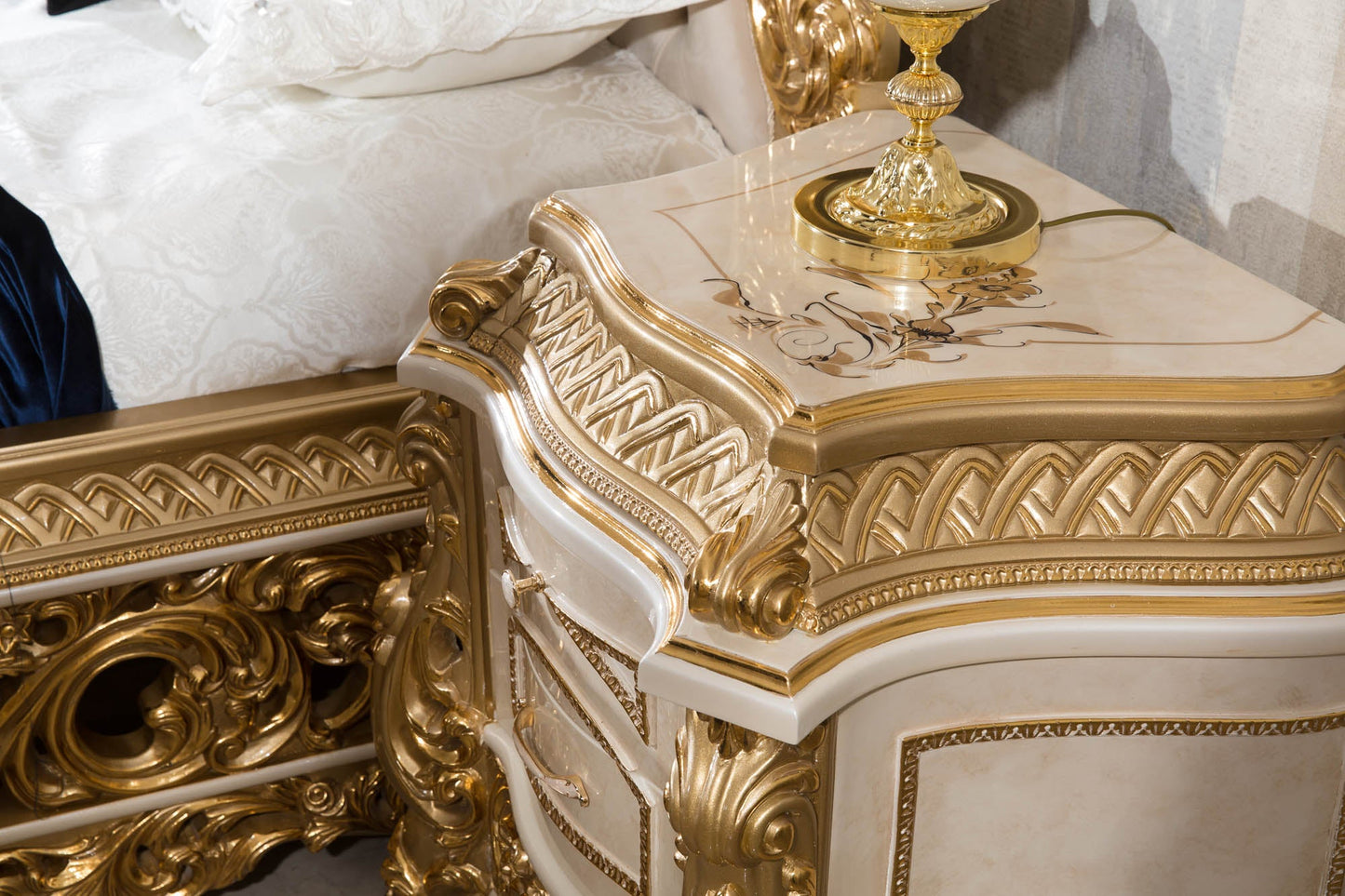 Iserra  Bedroom Set