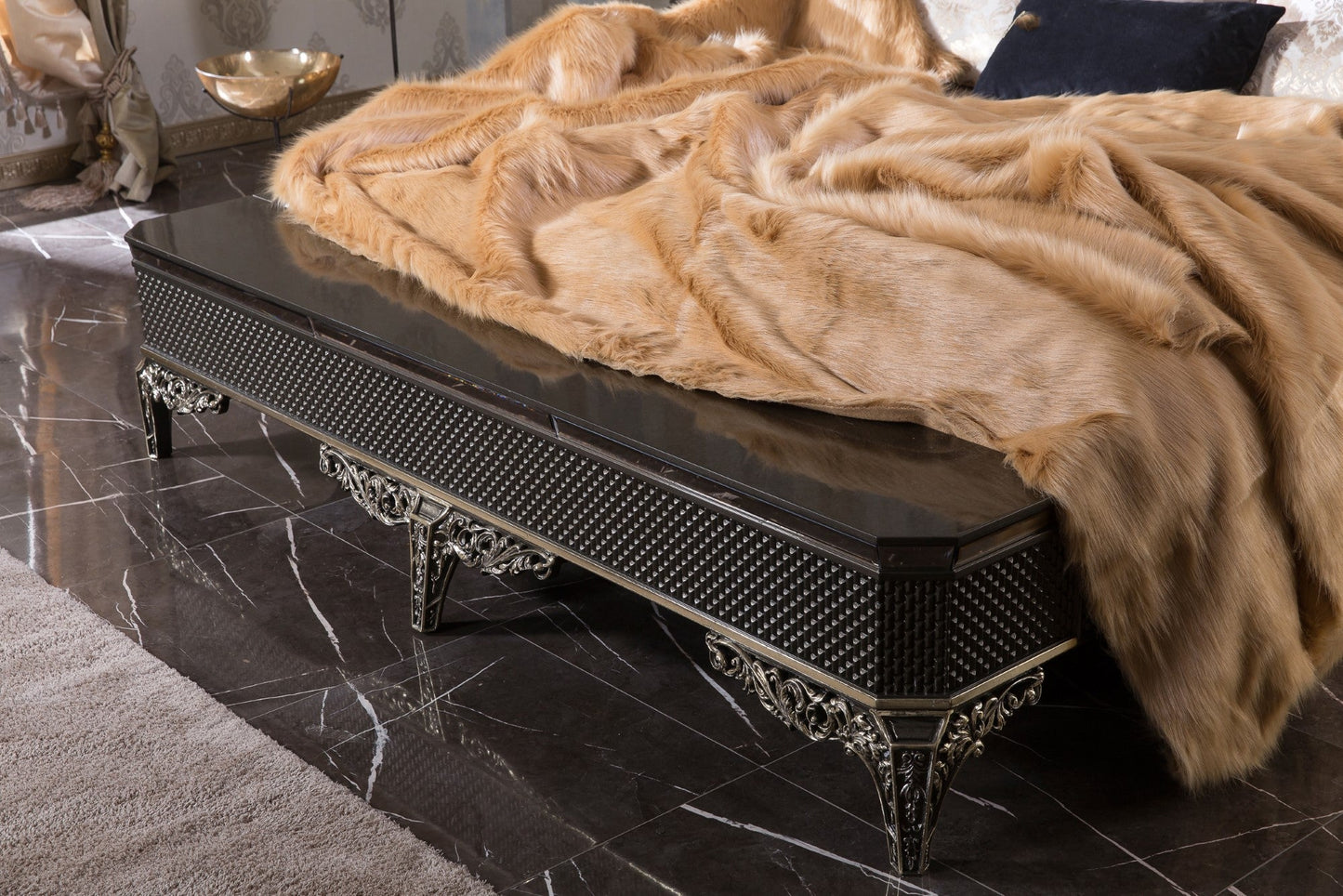 Mervessa Bedroom Set