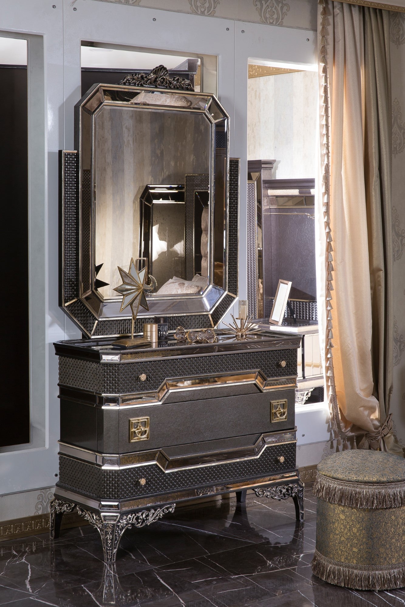 Mervessa Bedroom Set