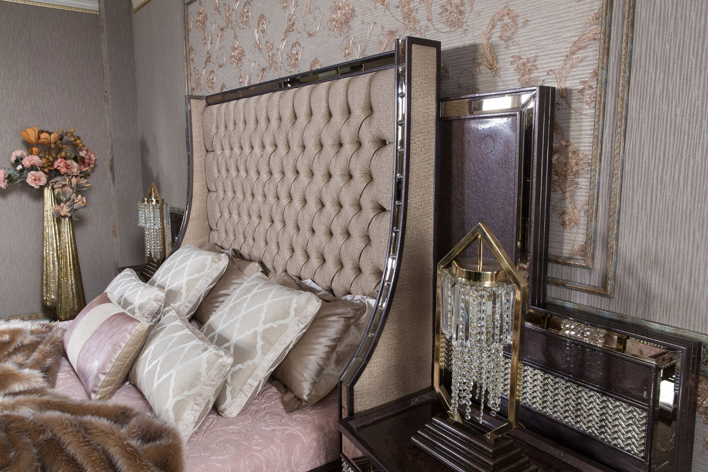 Mirelva Bedroom Set