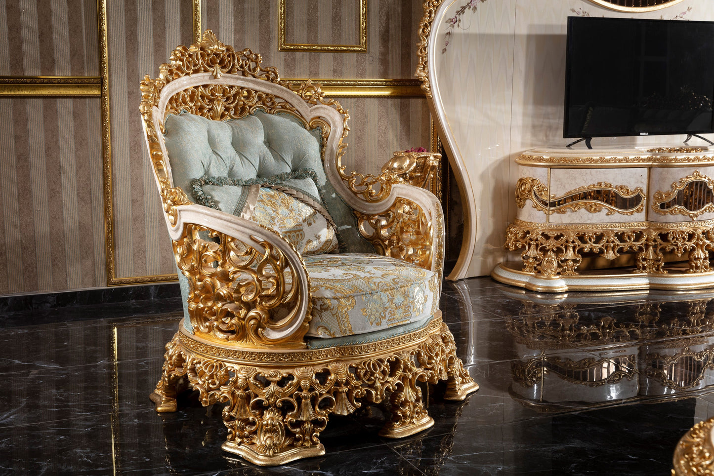 Falvion Sofa Set